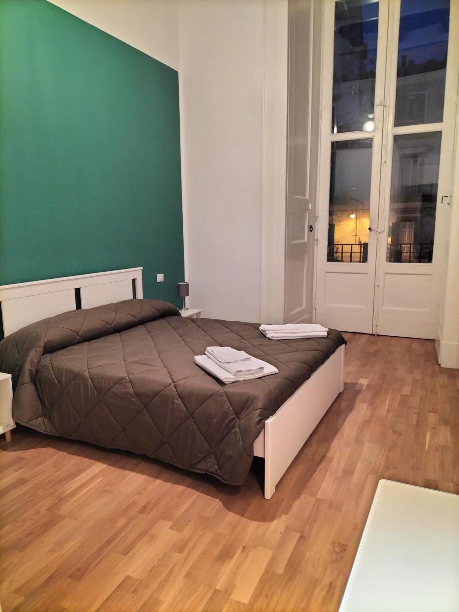 B&B Ma.Li. Neapel Exteriör bild